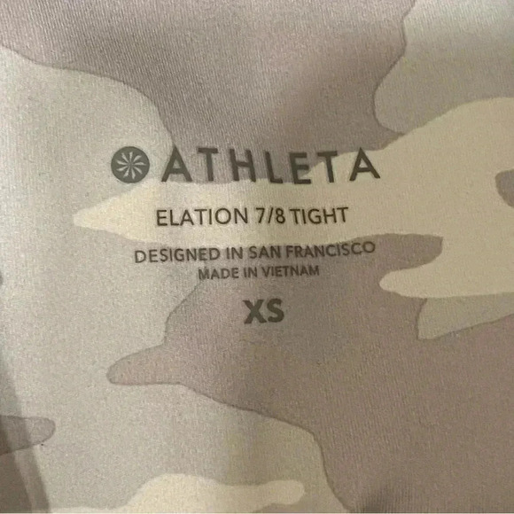 Athleta elation 7/8 tight leggings camo size XS - Picture 4 of 4